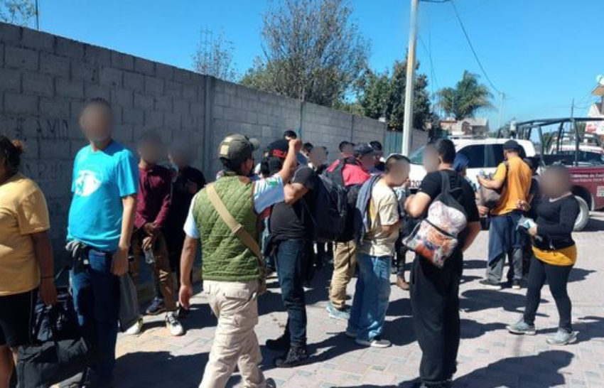 Detenidos 28 migrantes cubanos en Cozumel y Puebla, México